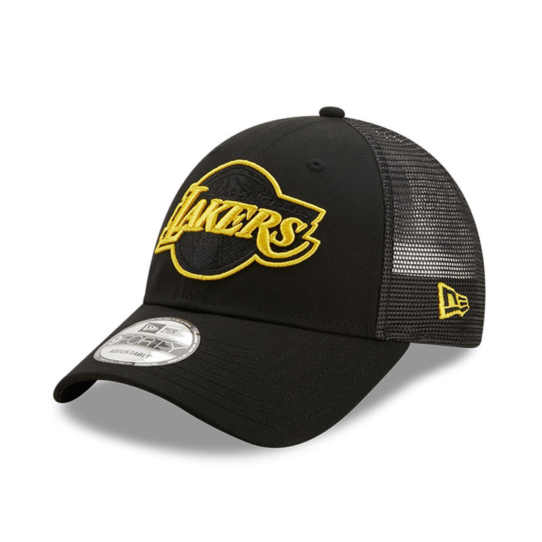 9forty trucker pet Los Angeles Lakers