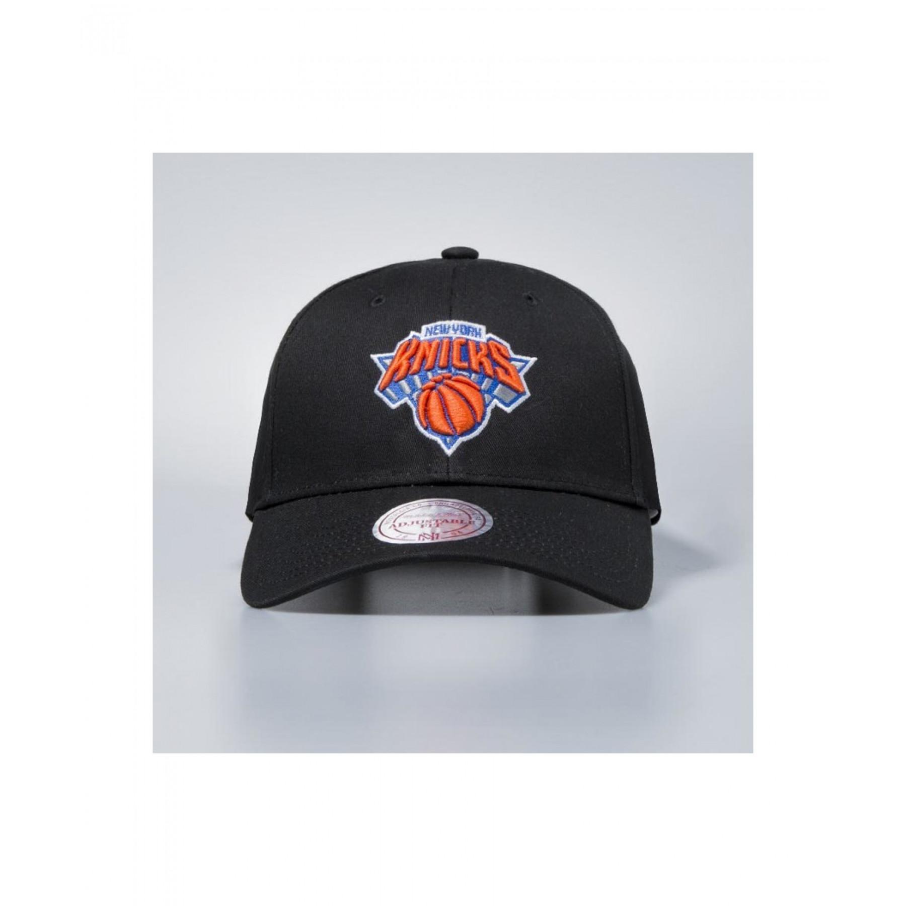 Pet New York Knicks team logo